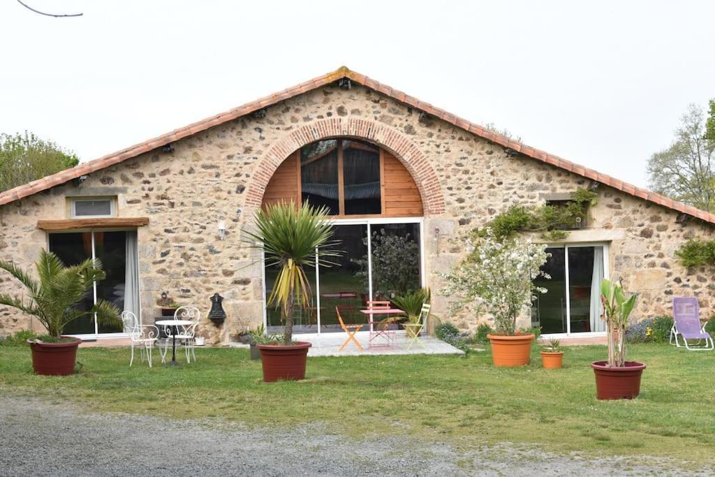 La Frapperie Acomodação com café da manhã La Pommeraie-sur-Sevre Exterior foto