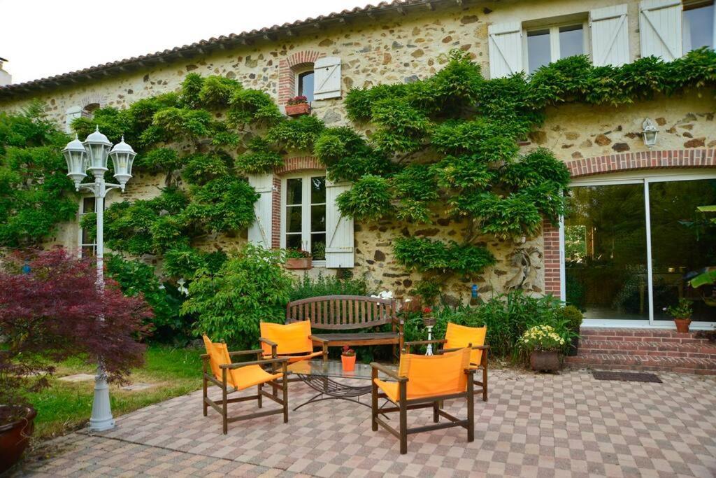 La Frapperie Acomodação com café da manhã La Pommeraie-sur-Sevre Exterior foto